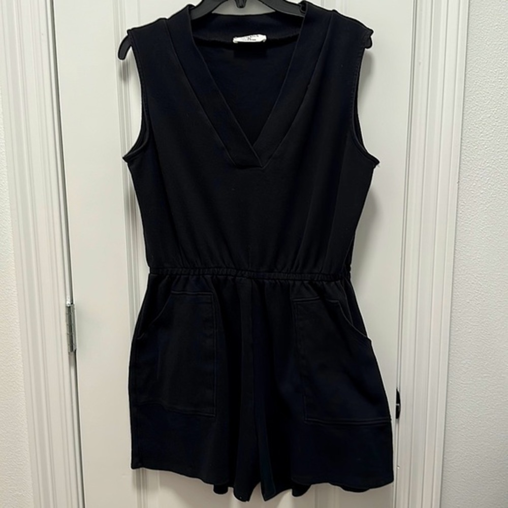 Zenana black romper with pockets